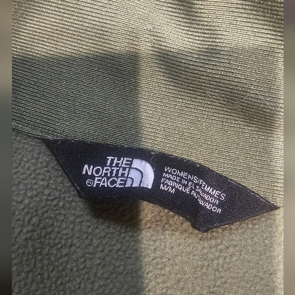 The North Face Women's Skyline Full-Zip Fleece Jacket. Size Med - Picture 4 of 9
